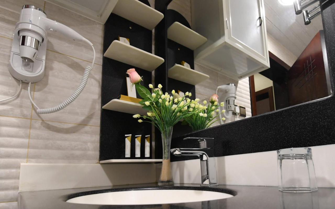 אבהא Azd Hotel מראה חיצוני תמונה